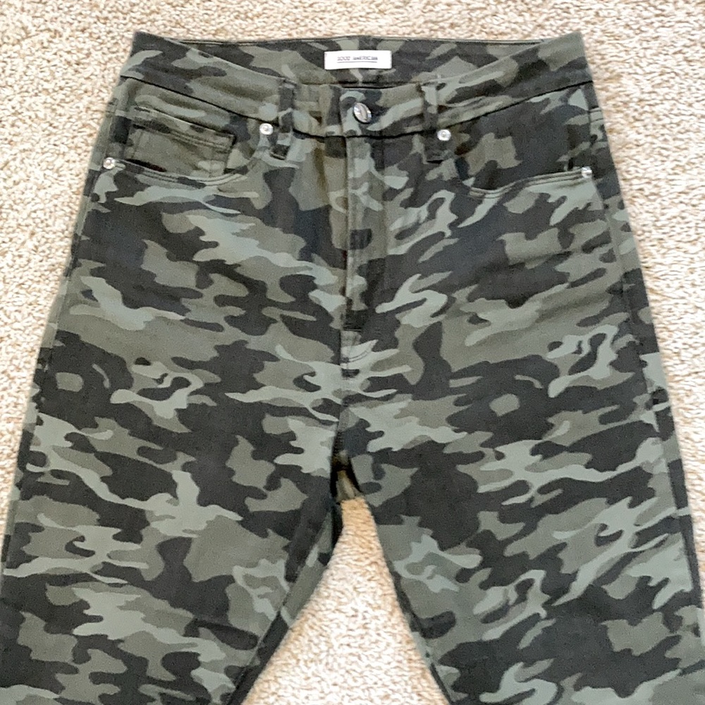 Good American Camo Skinny jeans, size 31